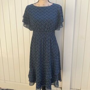 Ann Taylor dress small petite short sleeve navy floral flouncy tiered EUC